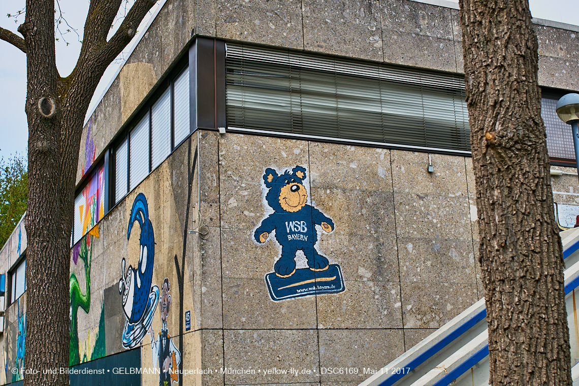 21.03.2017 - Abrissbaustelle Quiddezentrum in Neuperlach